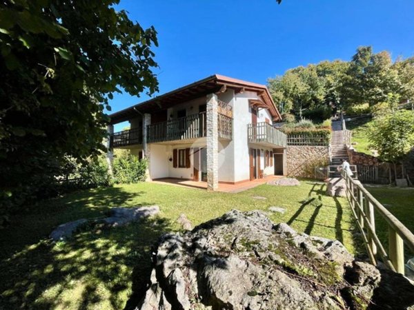 appartamento in vendita a Ferrara di Monte Baldo