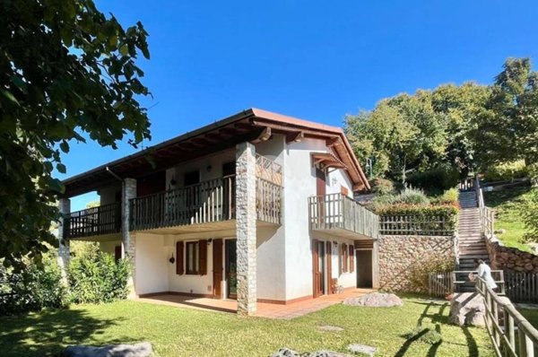 appartamento in vendita a Ferrara di Monte Baldo