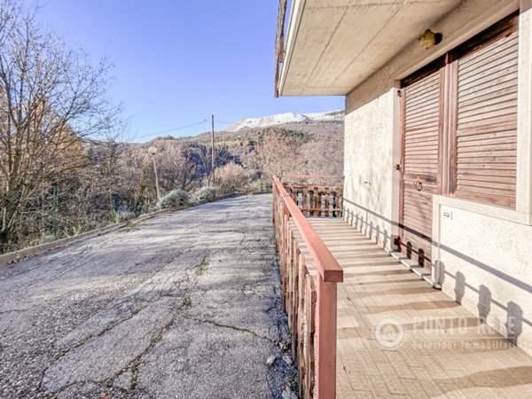 appartamento in vendita a Ferrara di Monte Baldo