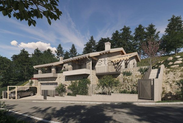 casa indipendente in vendita a Ferrara di Monte Baldo