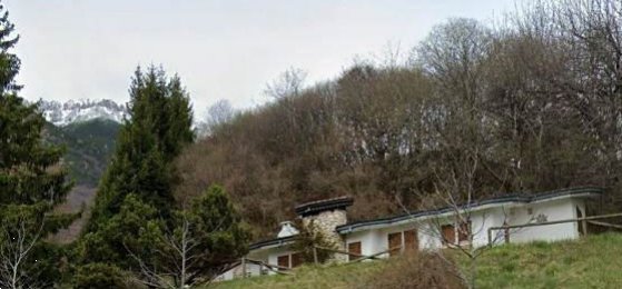 casa indipendente in vendita a Ferrara di Monte Baldo