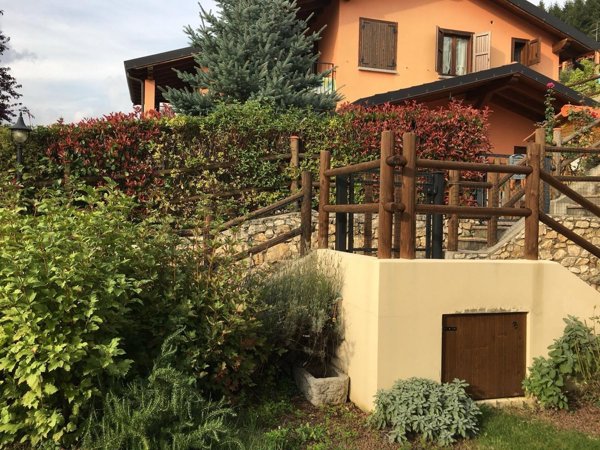 appartamento in vendita a Ferrara di Monte Baldo