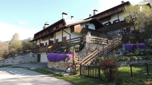 appartamento in vendita a Ferrara di Monte Baldo