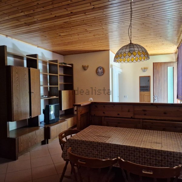 appartamento in vendita a Ferrara di Monte Baldo