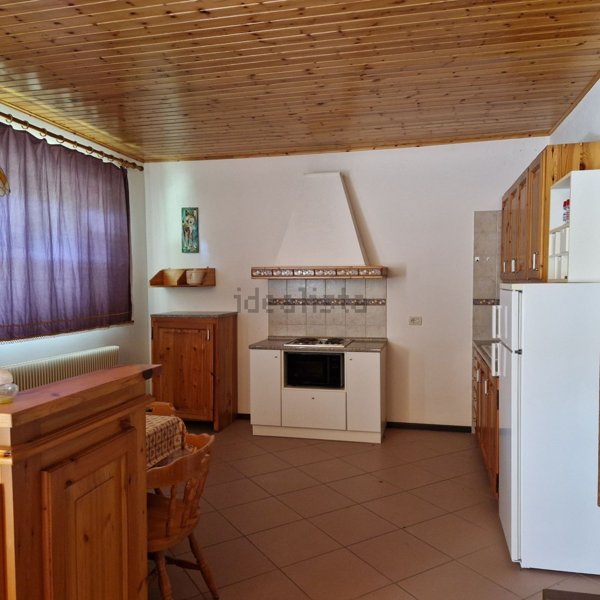 appartamento in vendita a Ferrara di Monte Baldo