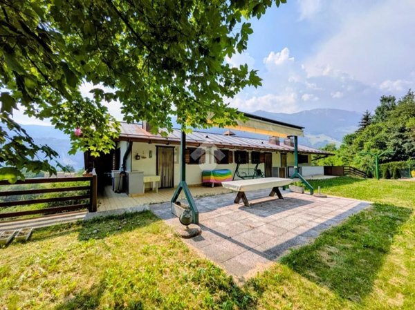 appartamento in vendita a Ferrara di Monte Baldo