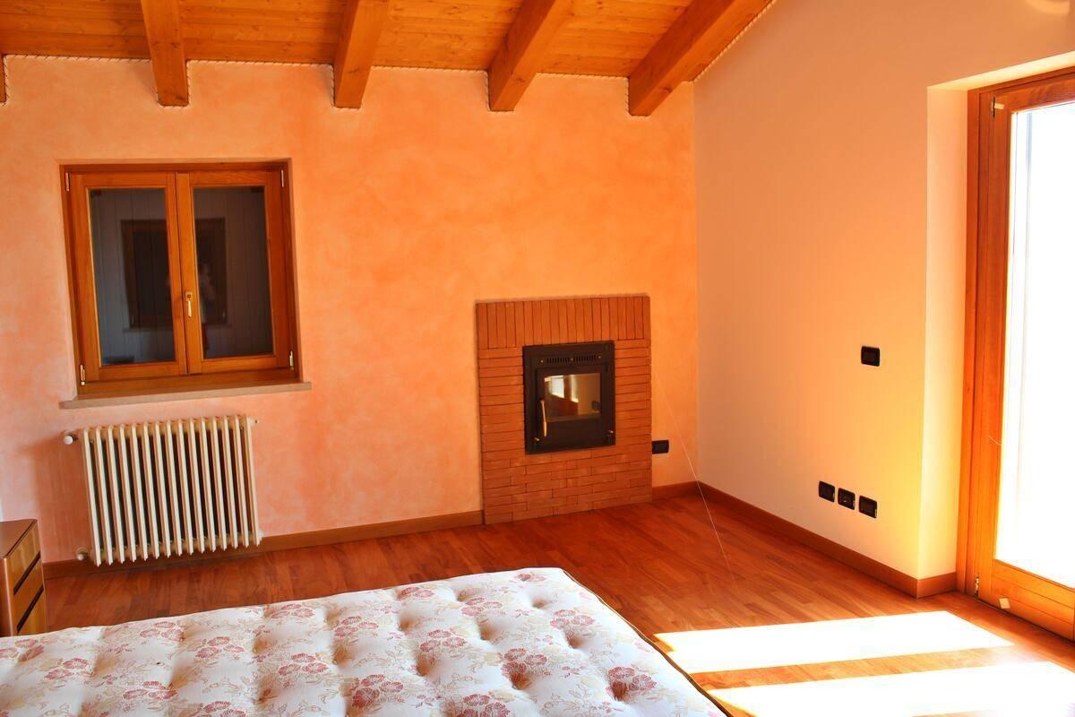 casa indipendente in vendita a Fumane