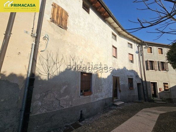 casale in vendita a Fumane