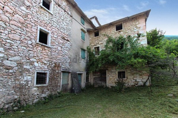 appartamento in vendita a Fumane