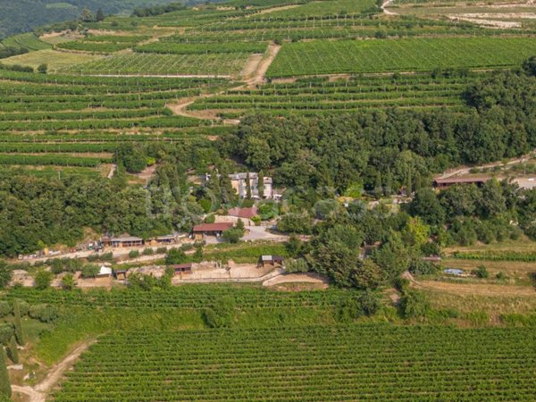 casa indipendente in vendita a Fumane in zona Cavalo
