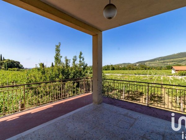 casa indipendente in vendita a Fumane