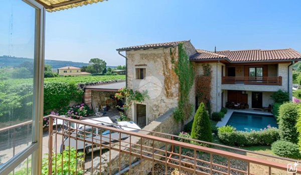casa indipendente in vendita a Fumane