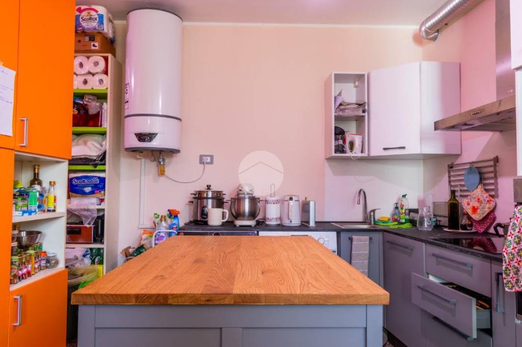 appartamento in vendita a Fumane in zona Breonio