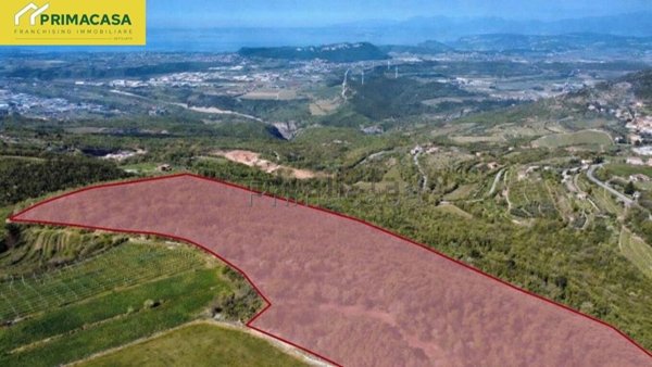 terreno agricolo in vendita a Fumane in zona Mazzurega