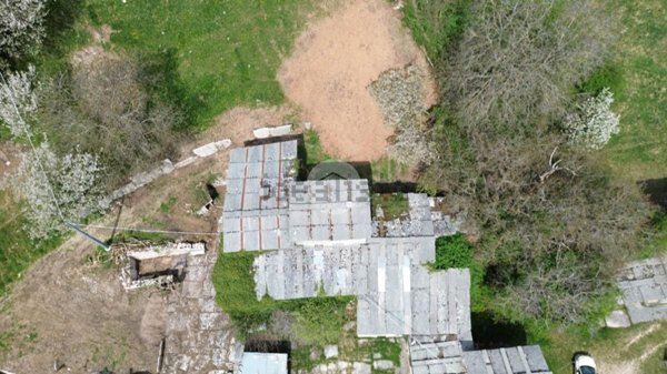 casale in vendita a Fumane in zona Breonio