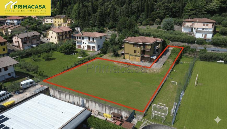 terreno edificabile in vendita a Fumane