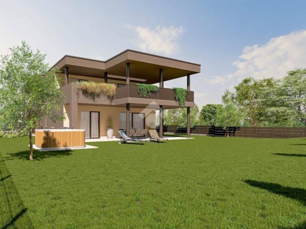 casa indipendente in vendita a Garda