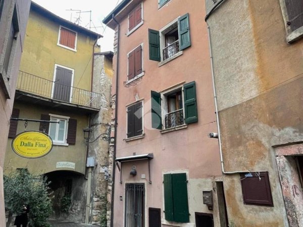 quadrivano in vendita a Garda