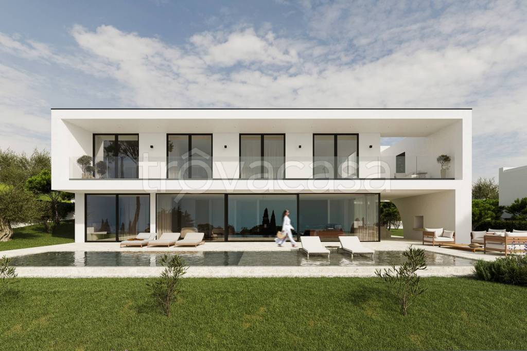 casa indipendente in vendita a Garda
