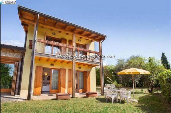 casa indipendente in vendita a Garda