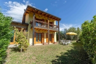 casa indipendente in vendita a Garda