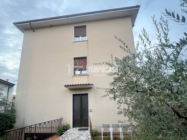 appartamento in vendita a Garda