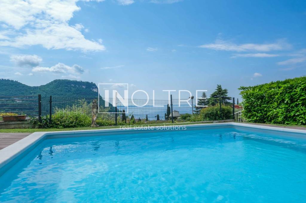 appartamento in vendita a Garda