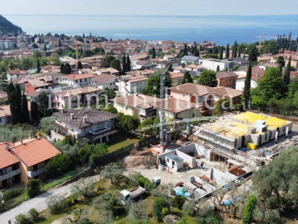 appartamento in vendita a Garda