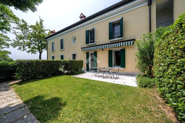 appartamento in vendita a Garda