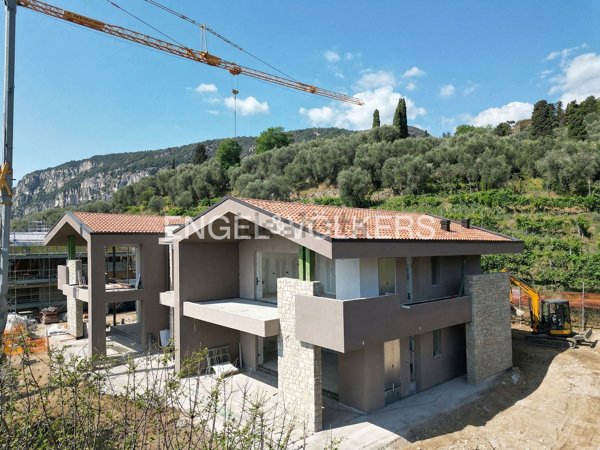 appartamento in vendita a Garda