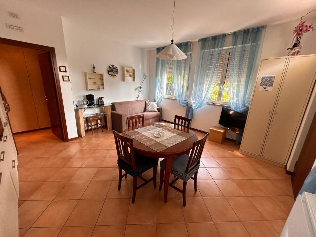 appartamento in vendita a Garda