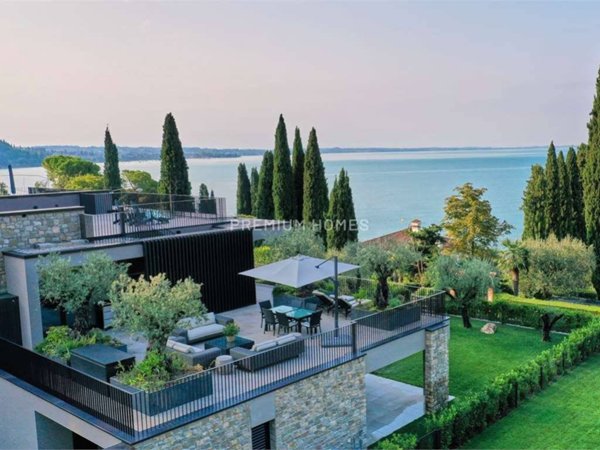 appartamento in vendita a Garda