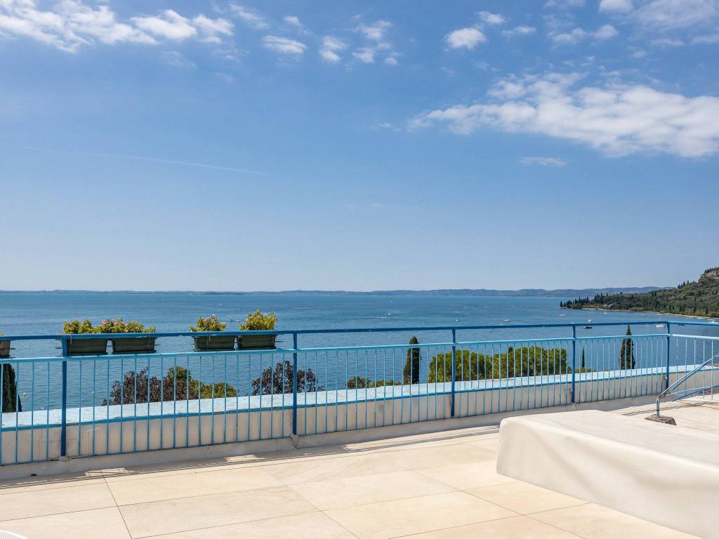 appartamento in vendita a Garda