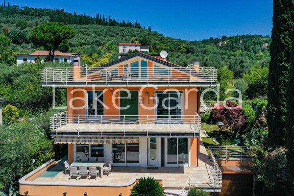 casa indipendente in vendita a Garda