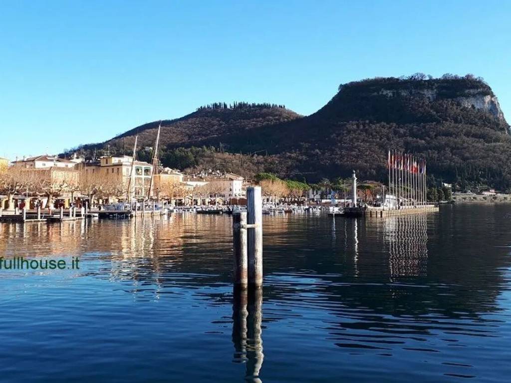appartamento in vendita a Garda