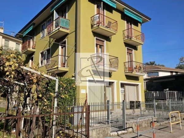 appartamento in vendita a Garda