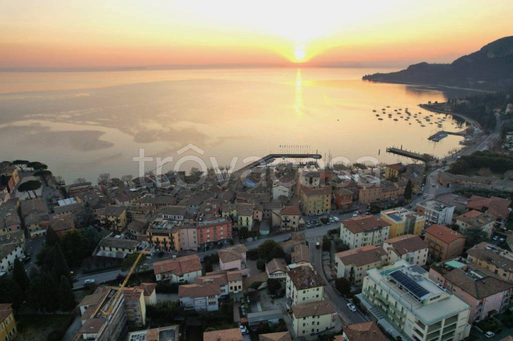 appartamento in vendita a Garda