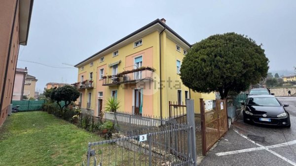 appartamento in vendita a Garda