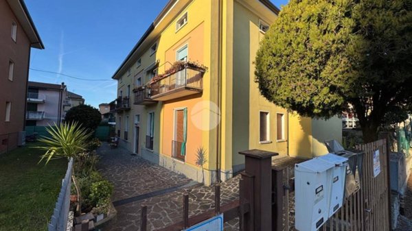 appartamento in vendita a Garda