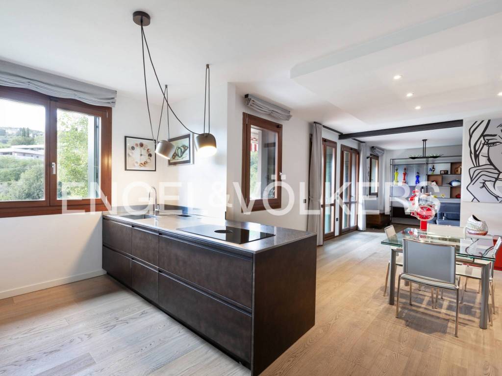 appartamento in vendita a Garda