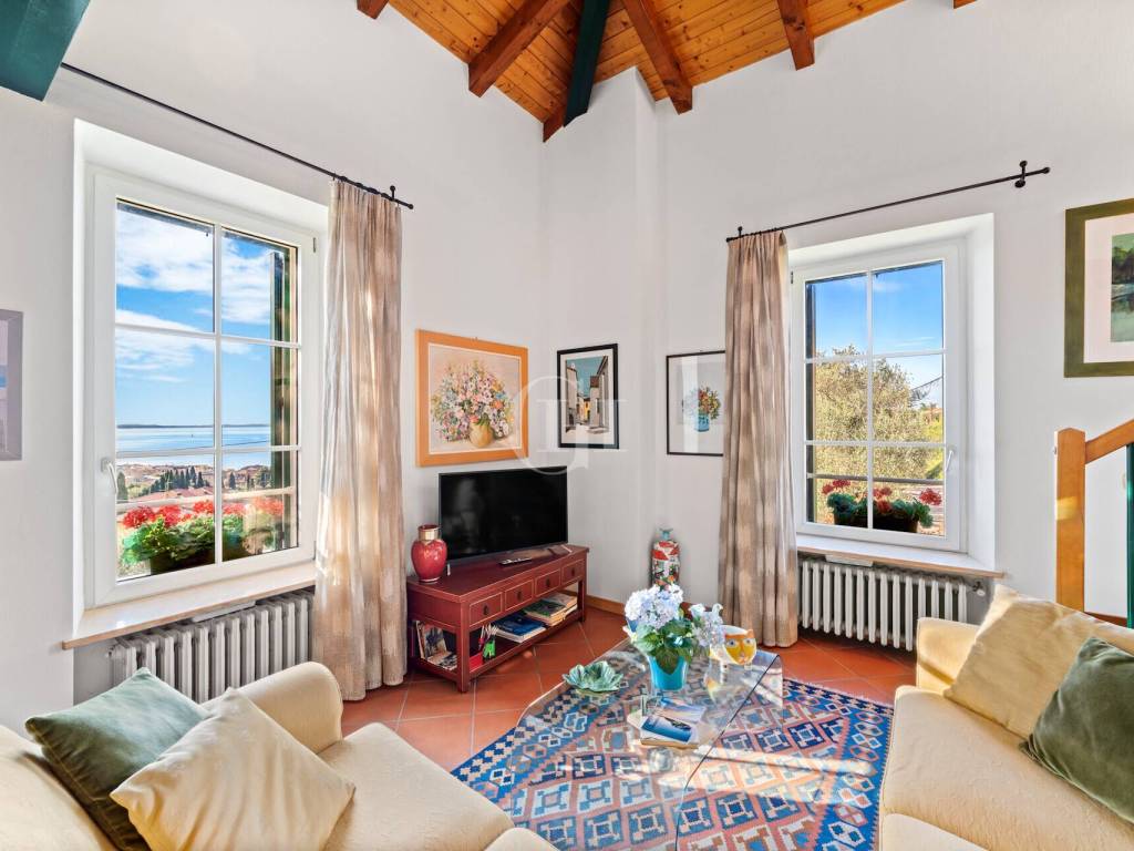 appartamento in vendita a Garda