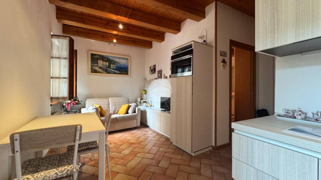 appartamento in vendita a Garda