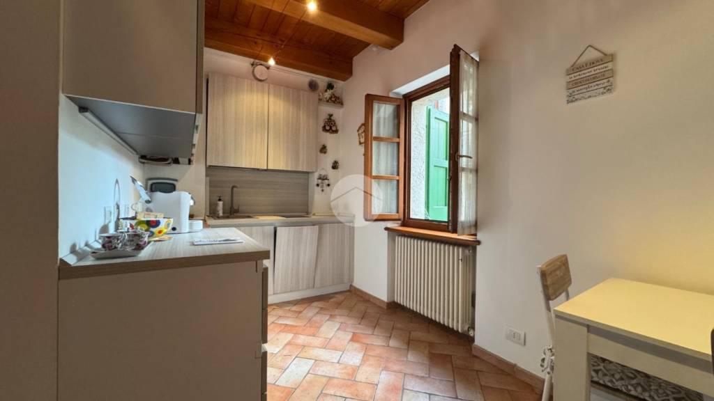 appartamento in vendita a Garda