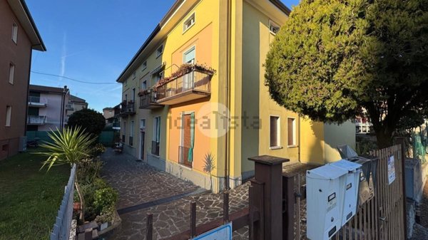 appartamento in vendita a Garda