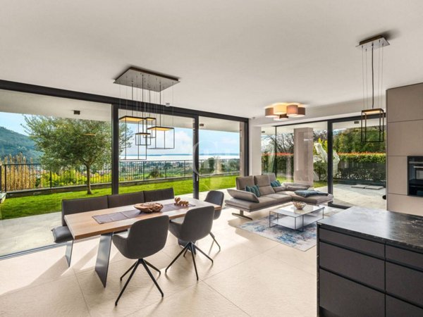 appartamento in vendita a Garda