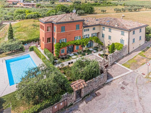 appartamento in vendita a Garda