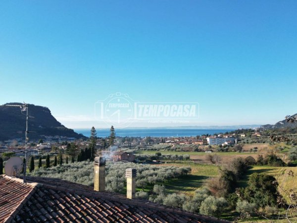 appartamento in vendita a Garda