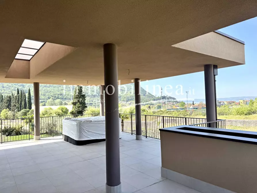 casa indipendente in vendita a Garda