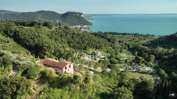 appartamento in vendita a Garda