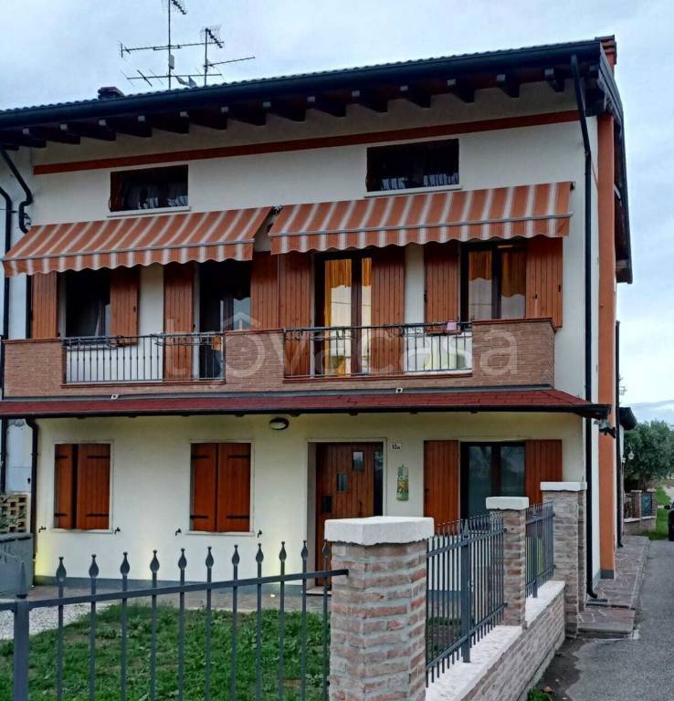 casa indipendente in vendita a Gazzo Veronese in zona Maccacari